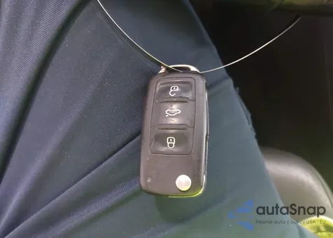 2017 Volkswagen Jetta 1.4T Se из США, поврежденный, VIN 3VWDB7AJ7HM339856